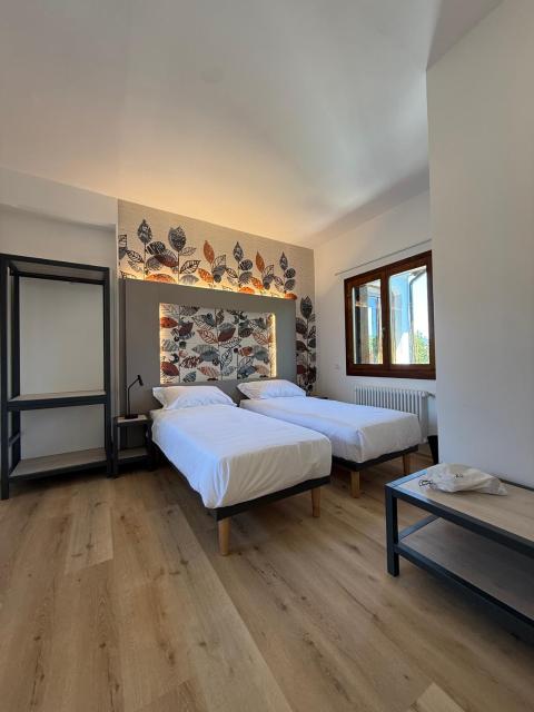 LEON D'ORO - Art Hotel