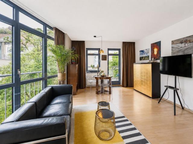 Blaues Wunder Residence - Balcony & Parking