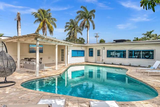 Hollywood Hills Oasis Pool 7BR Retreat