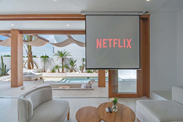 Luxury 2BR Villa Coral Pool & Sunken Lounge Canggu