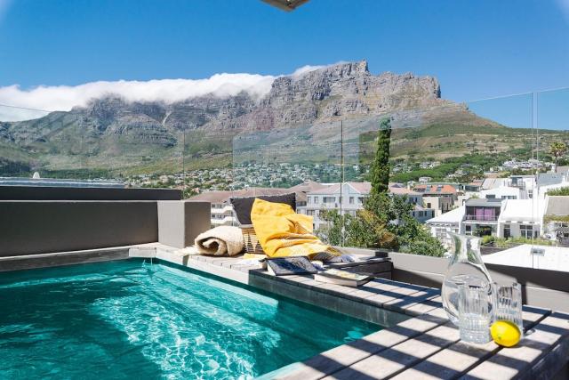 Luxury Penthouse - Private Pool - Table Mountain Views