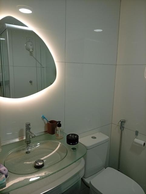 Apartameno mobiliado