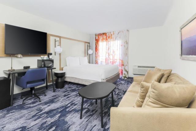 Fairfield Inn and Suites by Marriott San Jose Airport