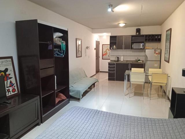 Monoambiente Hermoso en Belgrano con balcon