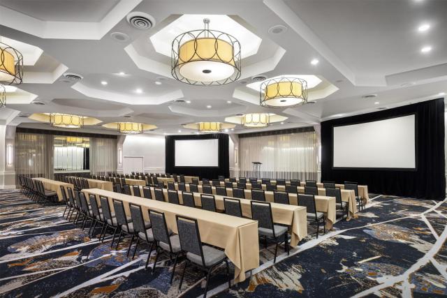 DoubleTree by Hilton Hotel Philadelphia Center City