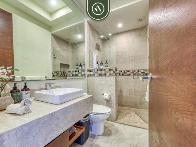 Amazing 1 BR Condo in Romantic Zone - Rooftop Pool