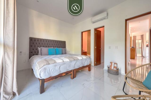 Equipped 2BR Condo in Versalles - Pool - King Bed