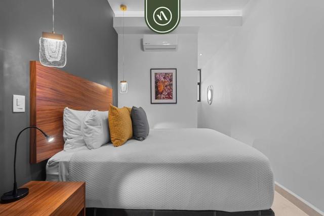 Brand New 1 BR Condo Right Next to the Malecon