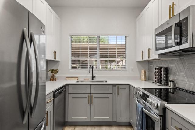 Spring Training Oasis Luxury 2BR near Kierland
