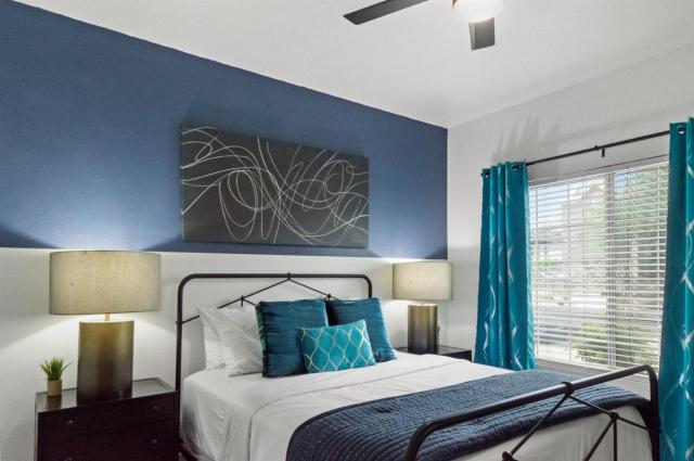 Walk to TPC Scottsdale I Luxury 2BR I Golf Suite