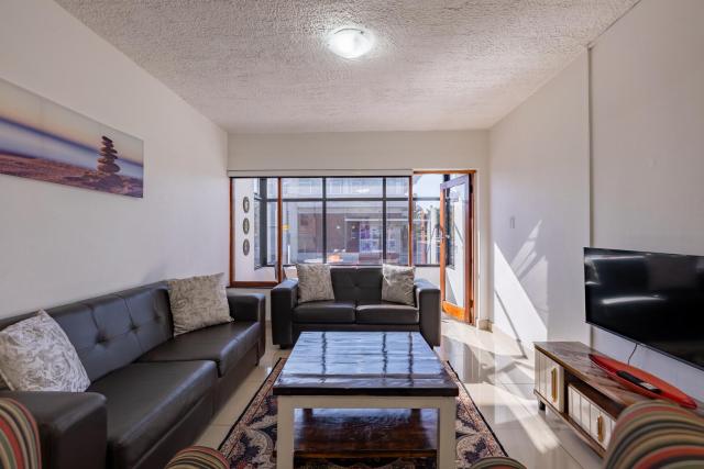 Safi Self-Catering Suite 1