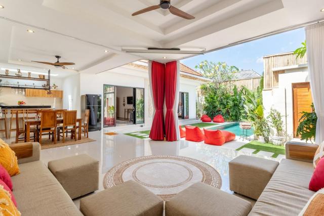Bali Sol - Two-Bedroom Luxury Villa With Private Pool, Home Cinema and Daily Housekeeping in the Bustling Heart of Seminyak