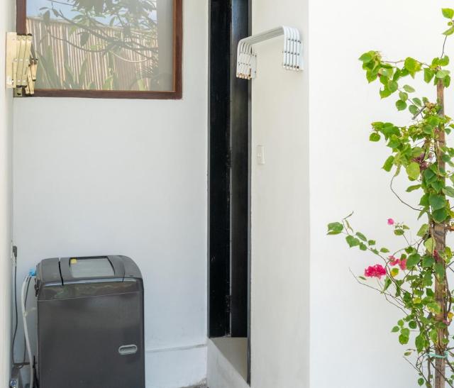 Bali Sol - Two-Bedroom Luxury Villa With Private Pool, Home Cinema and Daily Housekeeping in the Bustling Heart of Seminyak