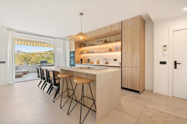 La Quinta Retreat Terrace, Pool & Mountain Views
