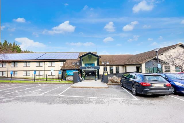 Gloucester Robinswood Hotel By Sunday