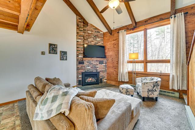 Woodland Views: Romantic Hudson Valley Hideaway