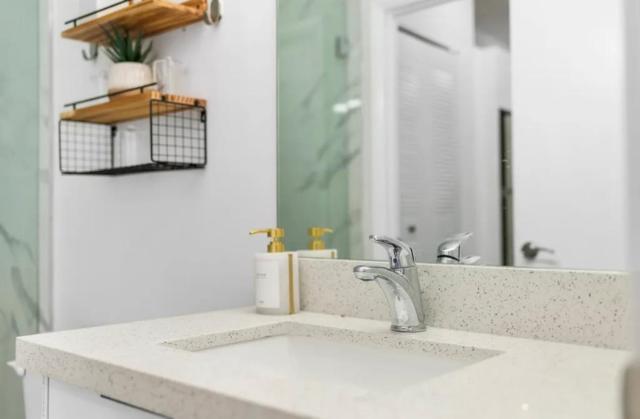 Heart of Wynwood - Rooftop Pool - Balcony - New 1B