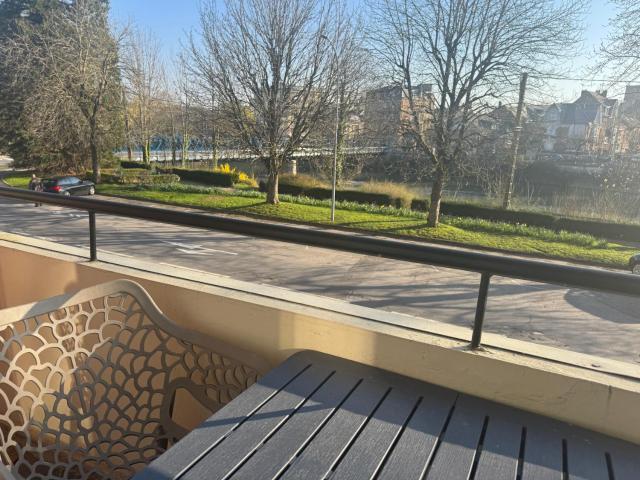 Appartement T3 avec balcon, quartier recherché