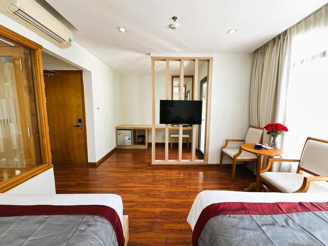 Zesty Hostel & Bistro