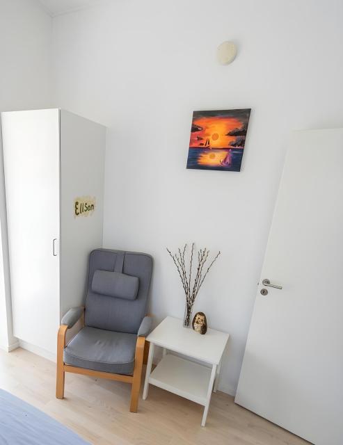 Cozy modern townhouse - 30 minutes to city centre - Free parking