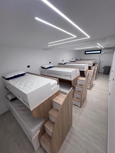 Ferra Hostel