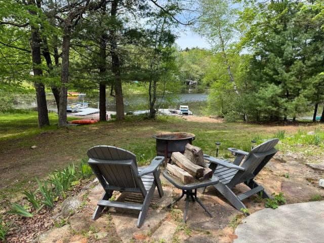Waupaca Wellness Retreat: Private Beach+ Elite Gym