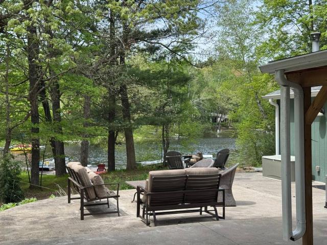 Waupaca Wellness Retreat: Private Beach+ Elite Gym