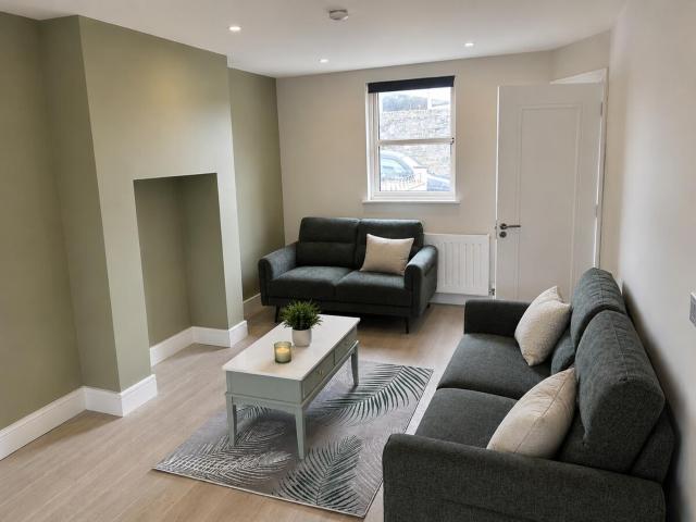 Spacious Thurles Townhouse Near Semple Stadium