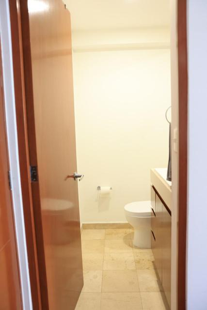 Modern Apartment with Premium Amenities