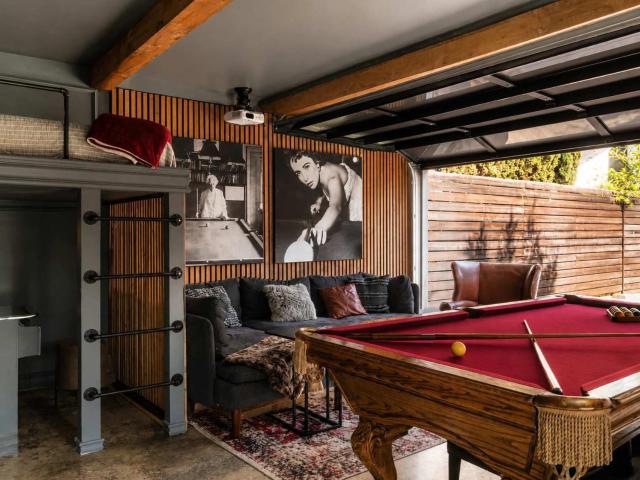 Projector - Pool Table - 15min DT - Pets OK - BBQ