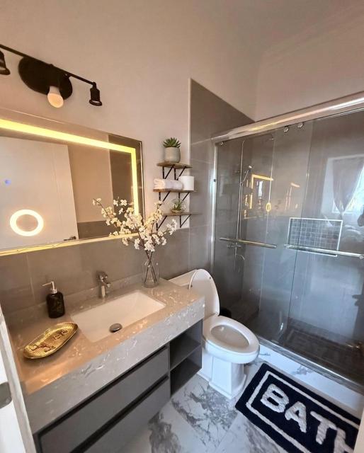 The Barbican Nook Sunset Views & Modern Comforts