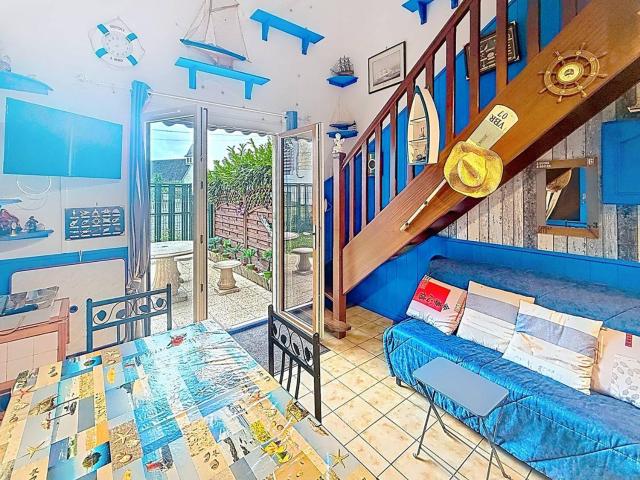 Duplex avec Jardin Privé pour 4 Pers. à 400m de la Plage - Merville-Franceville - FR-1-465-110
