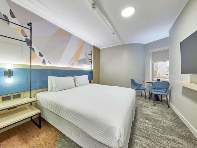 ibis Perth