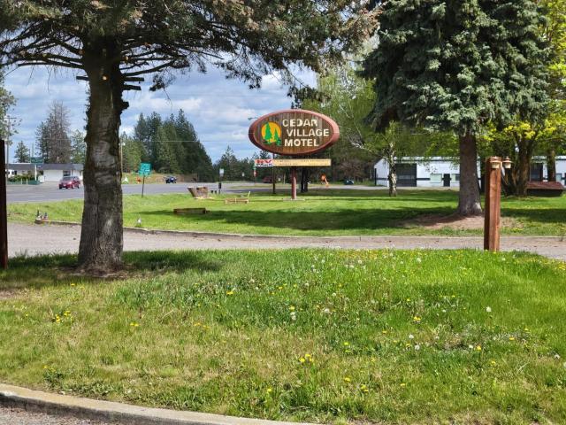 cedar village motel