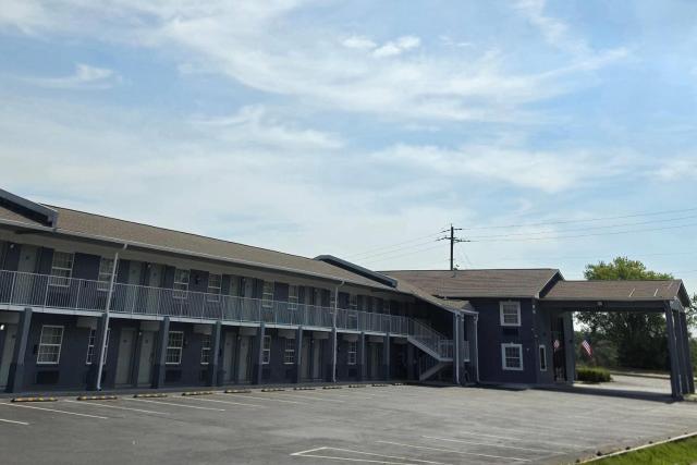Days Inn by Wyndham Camden AR