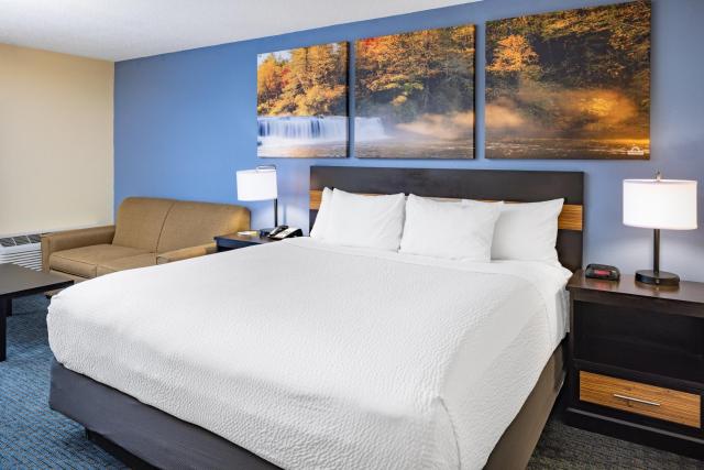 Days Inn by Wyndham Waynesville NC