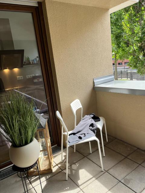 Clover Residences - Komfort-Apartment am Phoenixsee mit eigenem Eingang