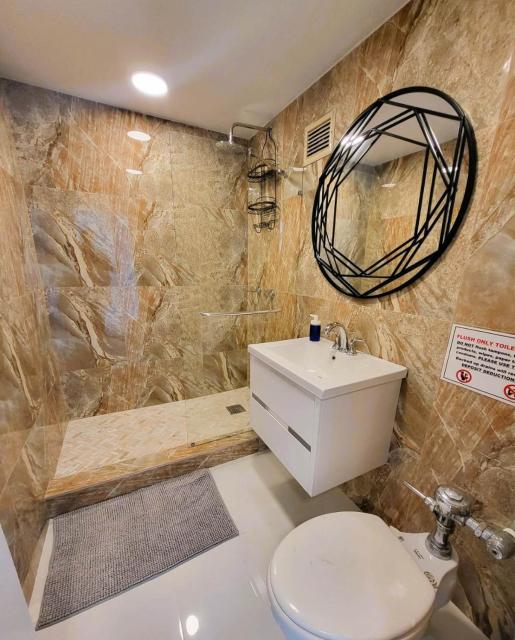 Da Vinci Suites