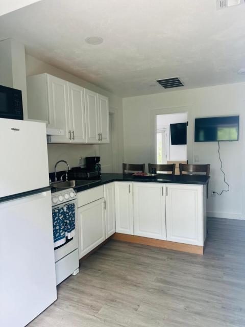 Hamptons Vacation Inn