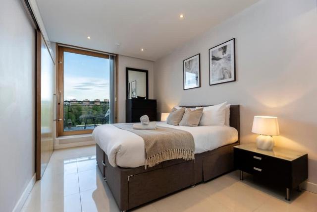 Bridge View Roof Terrace Penthouse- 2 Bed- Sleeps 6