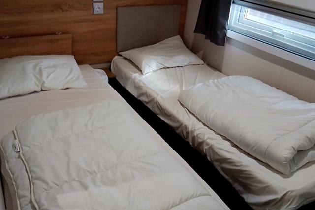 Mobilhome - 8pers - 100m des plages - camping 4