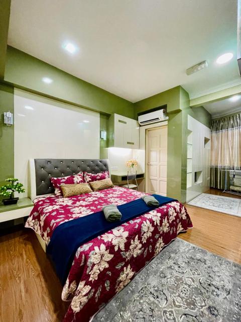 Homestay & Pool Laman Sri Aman Pontian