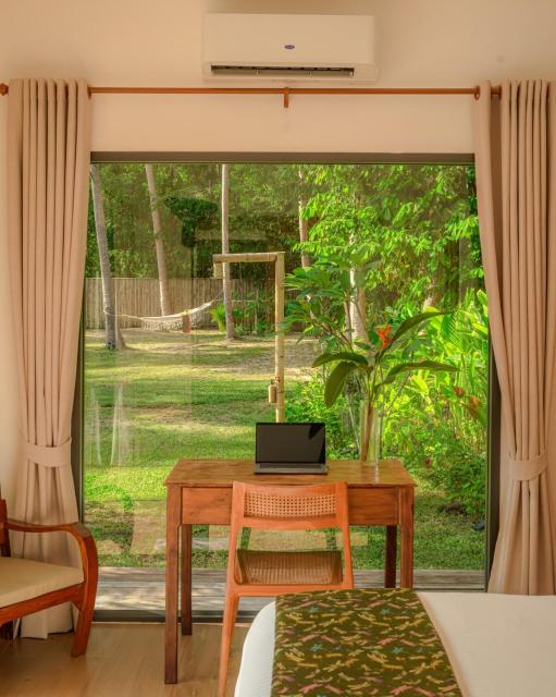 Villa Dragonfly - Cozy Private Villa with Relaxing Garden & Pool