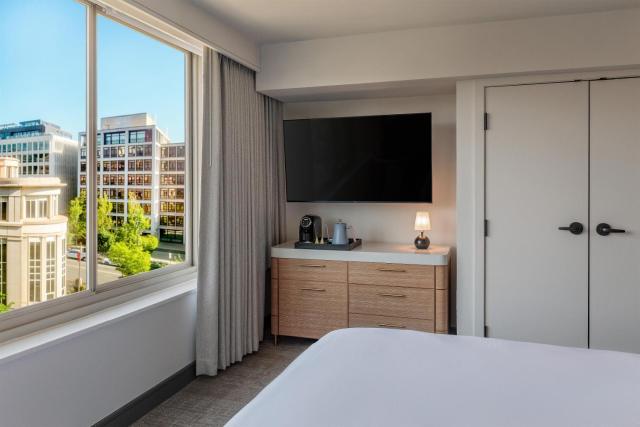 The Beacon at Embassy Row, WorldHotels Distinctive