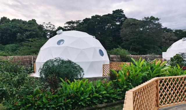 Nekoli Glamping - Riverside Domes with Mt Meru Views