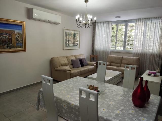 Herzliya Center Apartments