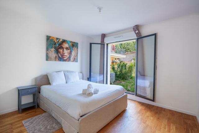 APPARTEMENT ST MAUR DES FOSSES proche quai de la Marne