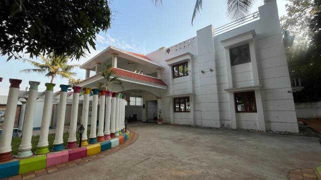Sangeetha Private Pool Villa