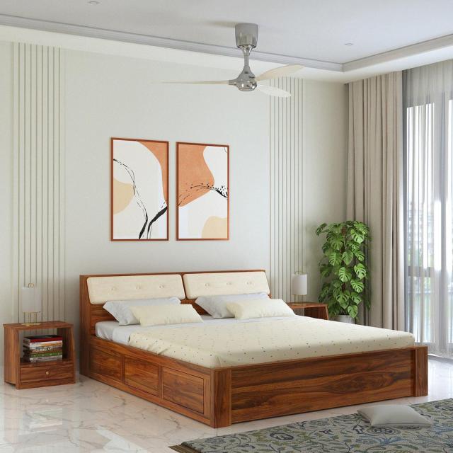 Shalom Hostel