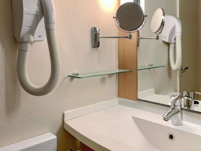 ibis Tours Nord